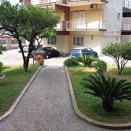 Domus Zagare - Wi-Fi Apartment Baia  Bagian luar foto