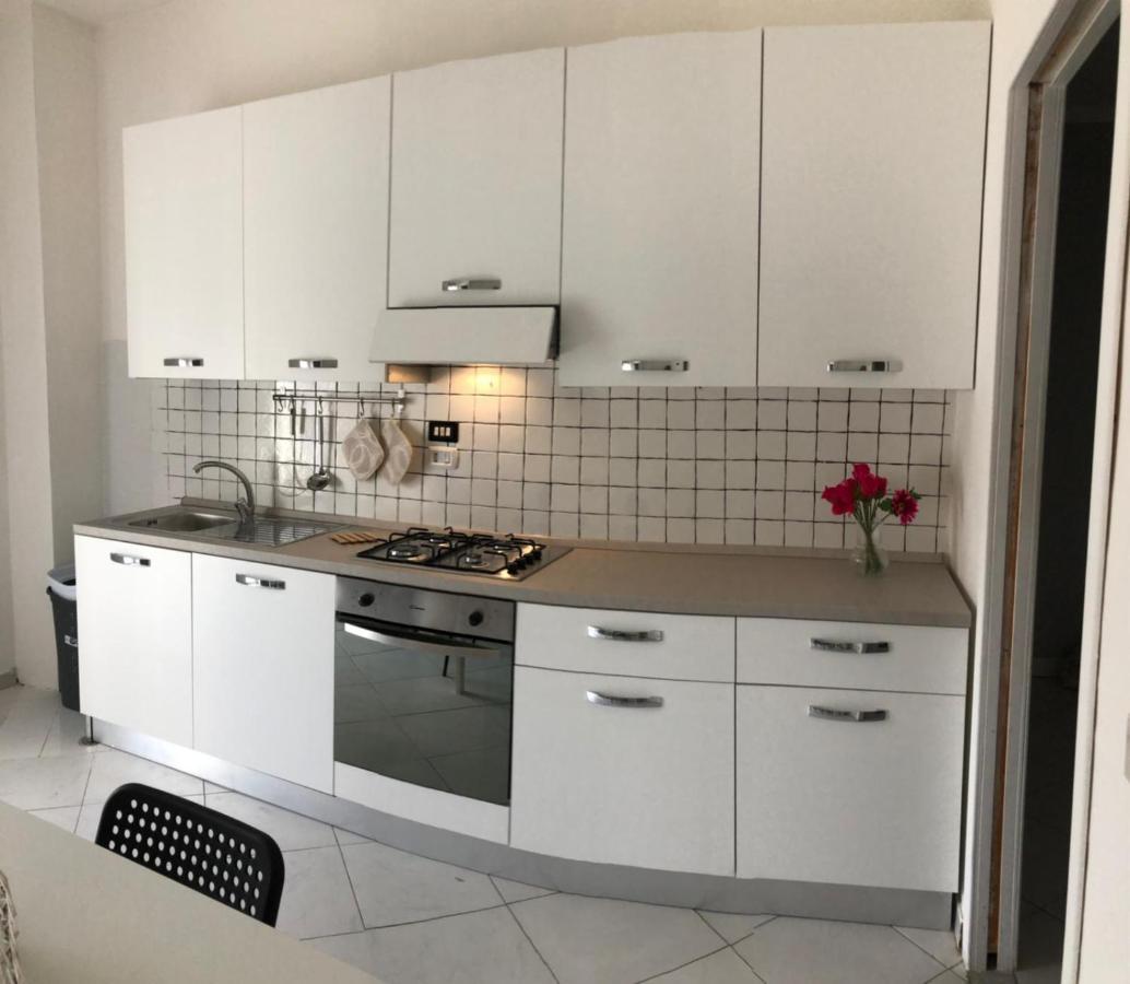 Domus Zagare - Wi-Fi Apartment Baia  Bagian luar foto
