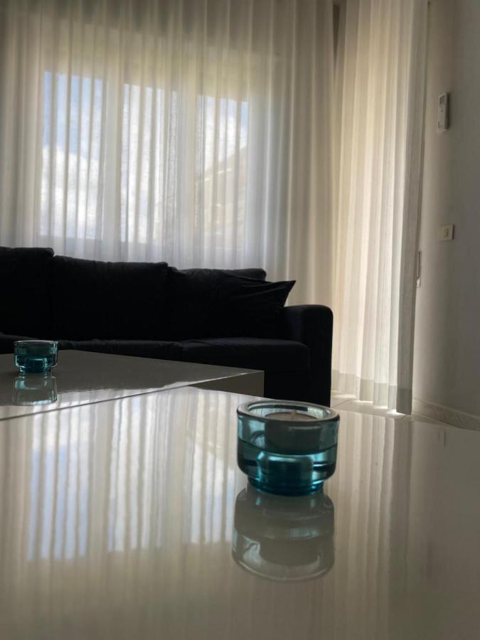 Domus Zagare - Wi-Fi Apartment Baia  Bagian luar foto